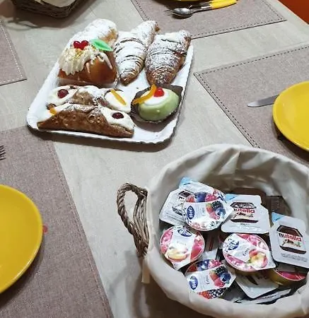Raggio Di Sole 恩佩多克莱港